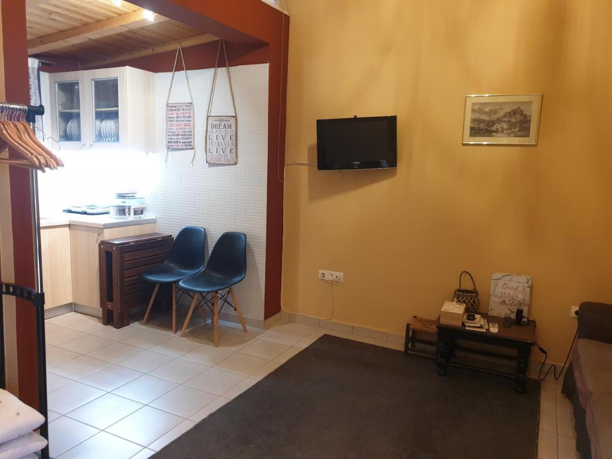 Angeliki'S Apartment Athens Ngoại thất bức ảnh