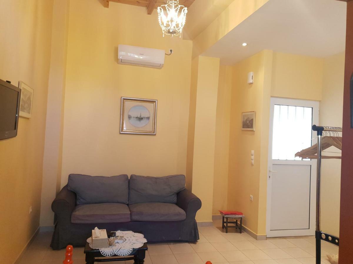 Angeliki'S Apartment Athens Ngoại thất bức ảnh